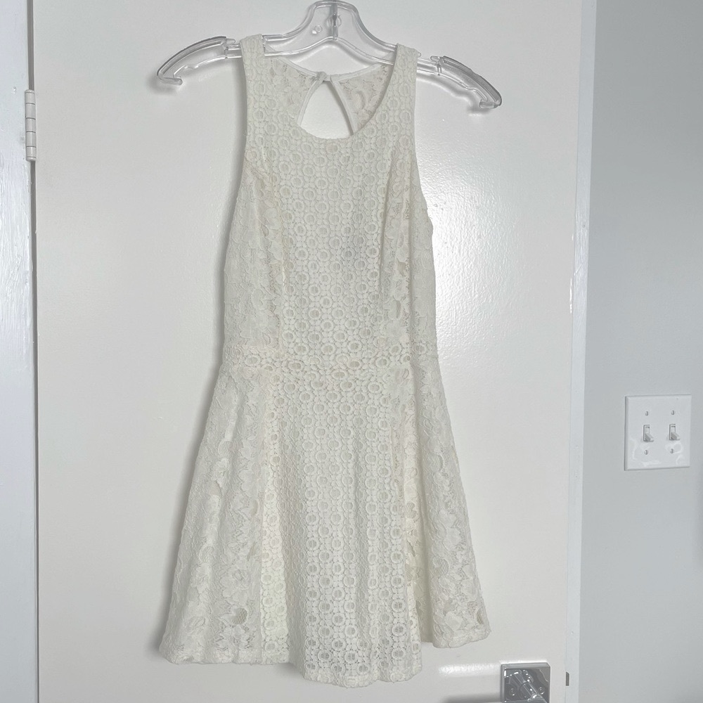 GUESS, Floral Lace Dress, Cream, Size 0 Bridal